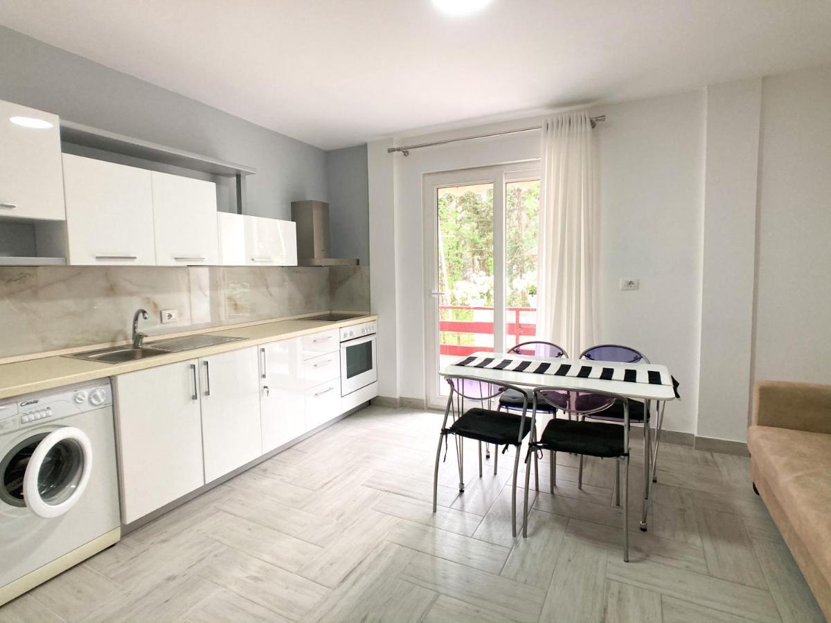 Promo Price September - Home By The Sea 1 Min From The Beach Голем Екстериор снимка