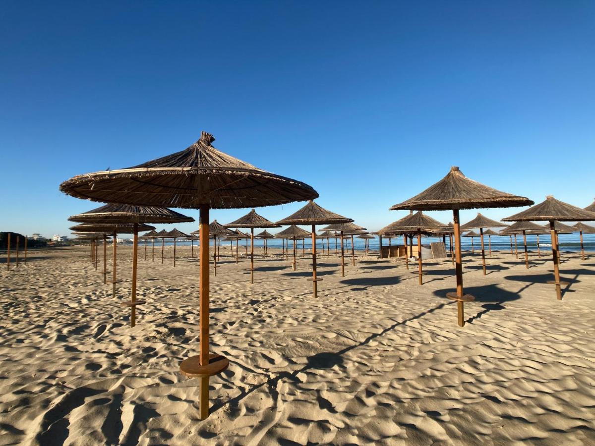 Promo Price September - Home By The Sea 1 Min From The Beach Голем Екстериор снимка