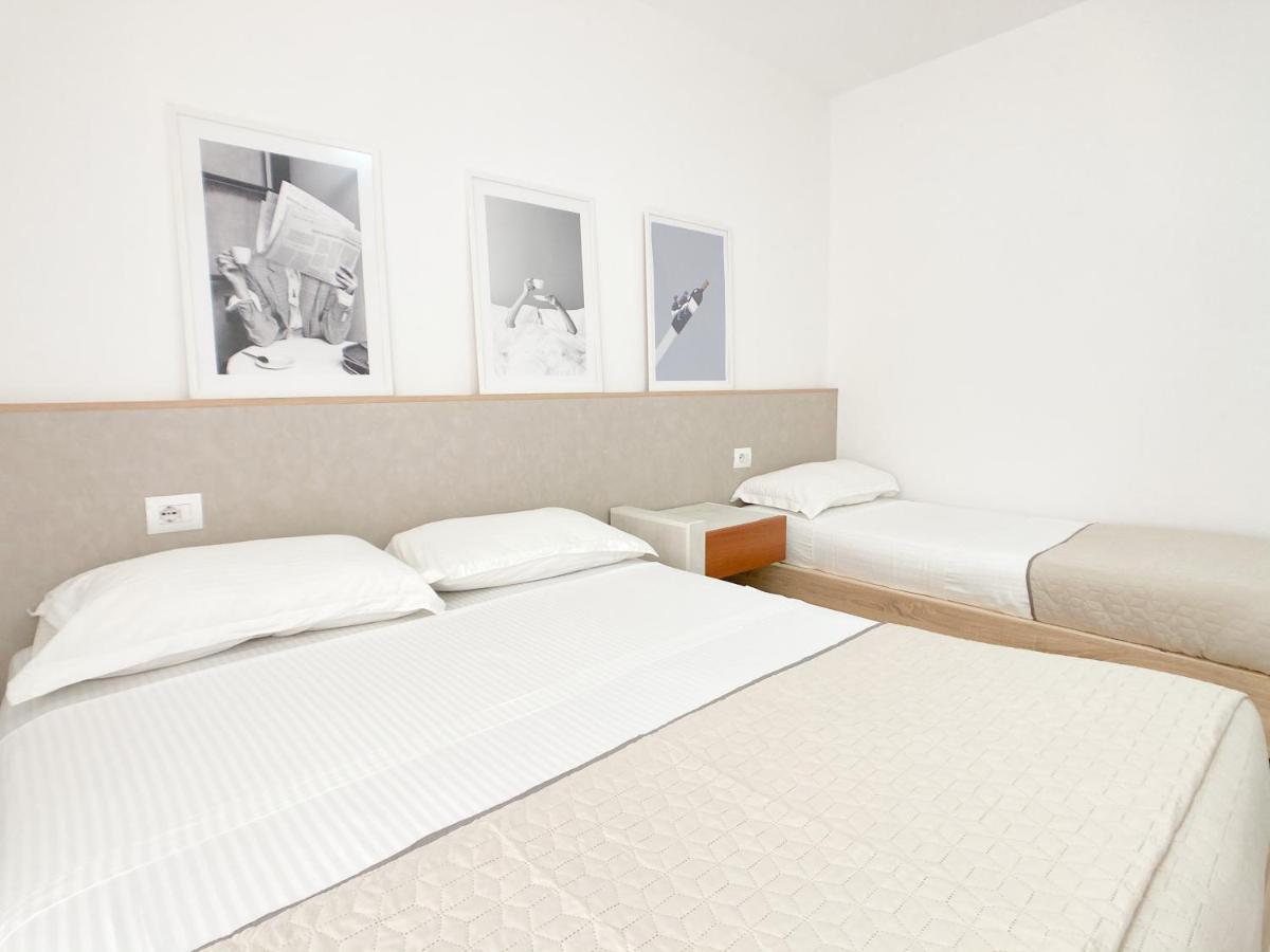 Promo Price September - Home By The Sea 1 Min From The Beach Голем Екстериор снимка